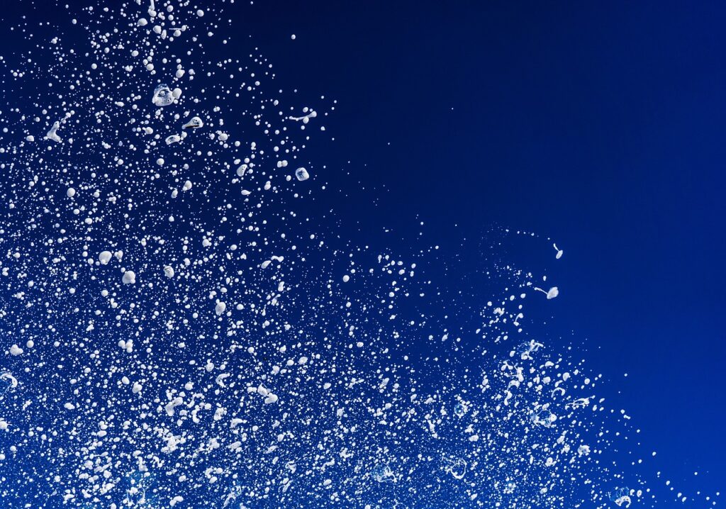 water, nature, spray, water spraying, above, dark blue, water droplets, sky, splash, water splashing, liquid, motion, wet