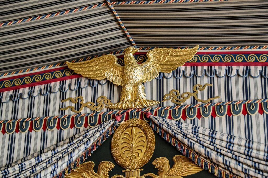 standard, napoleon, malmaison, decor, paris, wall decoration, gold, napoleon, napoleon, napoleon, napoleon, napoleon, malmaison, malmaison, malmaison