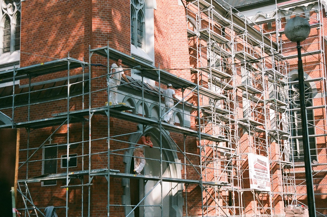 craftsmen, building, scaffold, construction, architecture, worker, builder, contractor, repair, renovation, laborer, carpenter, build, brown construction, contractor, renovation, renovation, renovation, renovation, renovation