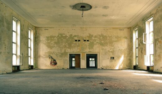 lost places, abandoned, room, old, empty, interiors, floor, vintage, aged, dirty, concrete, stained, walls, ceiling, windows, room, room, room, room, room, floor