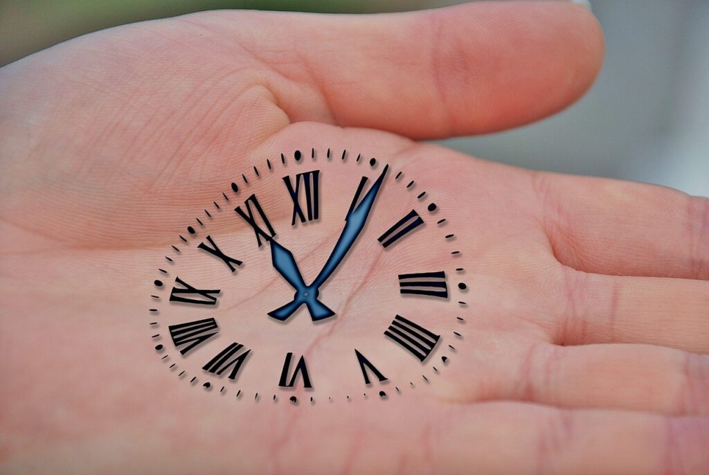 hand, hands, keep, time, clock, period of time, time display, pointer, minutes, hours, period, section