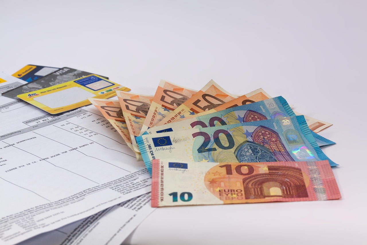 money, euro, currency, europe, dollar bill, financial world, finance, banknote, transfer, invoice, visa card, postbank, cheque guarantee card, payback, bank, euro, euro, euro, euro, invoice, invoice, invoice, invoice, invoice