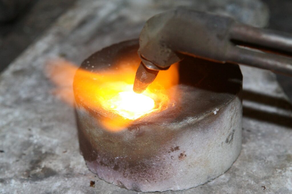 acetylene, aluminium, aluminum, blow, brass, bronze, bullion, burning, fire, flame, gas, gold, ingot, jewelry, melt, metal, platinum, production, silver, smelting, sparks, torch, welder, welding, fusion, heat, pressure, gray fire, gray metal, gray jewelry, platinum, platinum, platinum, platinum, platinum, smelting, welding