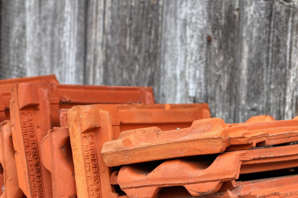 brick, dachbau, roof tiles, stack, red, roof panels, burned, volume, roofing