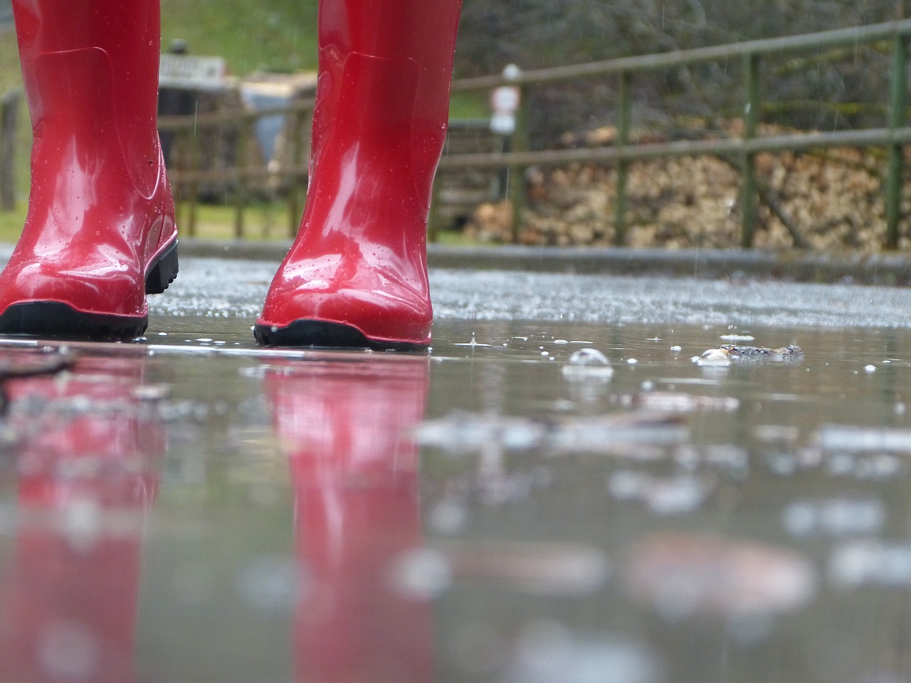 red boots, raindrop, nature, rubber boots, rainy weather, red, rain, rainy, rubber, wet, spring, waterproof, weather, shoes, boots, puddle